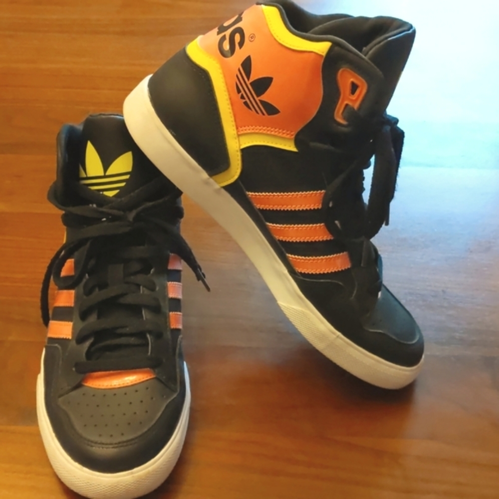 Adidas high tops. Black w pink/lime green